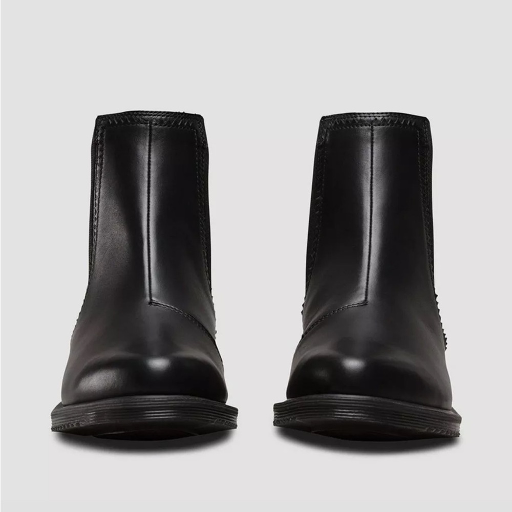 Dr. Marten ZILLOW boots, size 10.